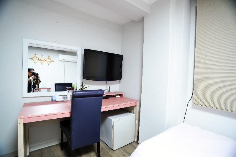 Saewha Hostel Seul Esterno foto